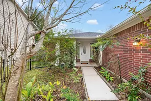 2135 Falling Oaks Rd, Houston, TX 77038 - Photo 1