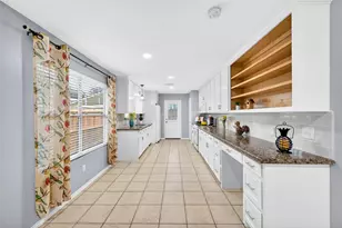 2135 Falling Oaks Rd, Houston, TX 77038 - Photo 8