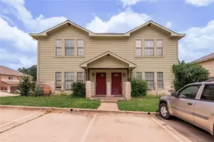 101 Yegua Cir, Huntsville, TX 77340 - Photo 2