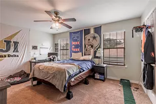 101 Yegua Cir, Huntsville, TX 77340 - Photo 18