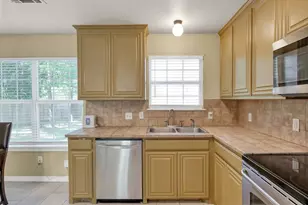 125 Pine St, Prairie View, TX 77445 - Photo 20