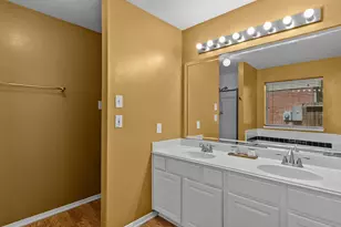 3014 Lonesome Ridge Ct, Sugar Land, TX 77498 - Photo 16