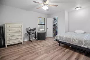 12315 Fisher Dr, Mont Belvieu, TX 77523 - Photo 28