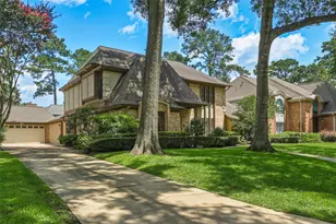 9310 Windrush Dr, Spring, TX 77379 - Photo 2