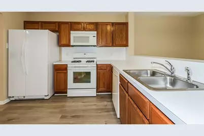 10902 Ivy Park, Houston, TX 77075 - Photo 8