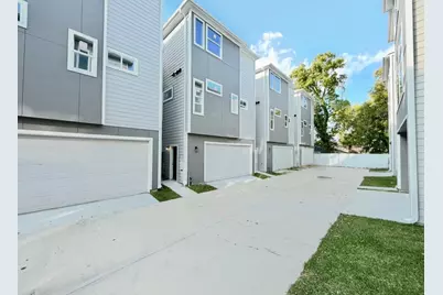 6717 Saint Augustine Street, Houston, TX 77021 - Photo 2