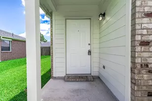 2011 Foxhill Dr, Missouri City, TX 77489 - Photo 4