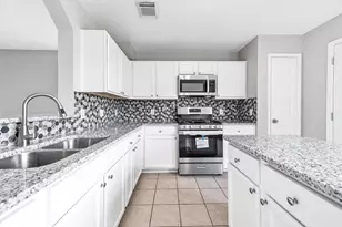 2011 Foxhill Dr, Missouri City, TX 77489 - Photo 12