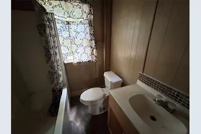 1207 E Washington Avenue, Navasota, TX 77868 - Photo 22