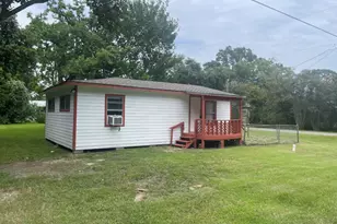 4617 3rd St, Bacliff, TX 77518 - Photo 4