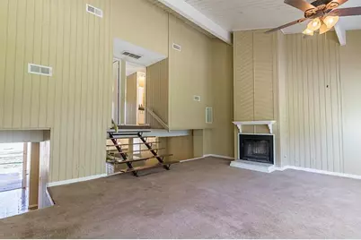17 Lakeway St, Conroe, TX 77304 - Photo 2