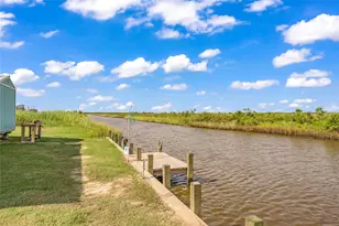 1306 Mabry St, Gilchrist, TX 77617 - Photo 1