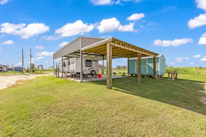 1306 Mabry Street, Gilchrist, TX 77617 - Photo 4