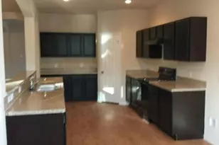 13413 Raintree Dr, Montgomery, TX 77356 - Photo 4