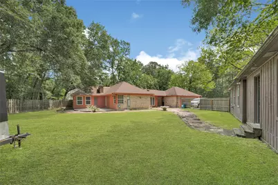705 Holly Springs Court, Conroe, TX 77302 - Photo 16