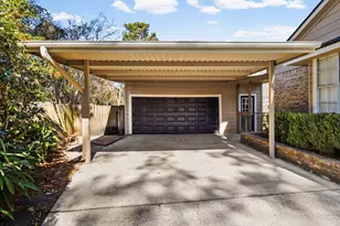 9 Jadecrest Ct, Conroe, TX 77304 - Photo 32