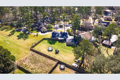 9 Jadecrest Court, Conroe, TX 77304 - Photo 30