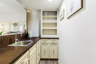 9 Jadecrest Ct, Conroe, TX 77304 - Photo 14