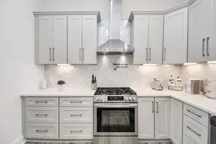 2401 Chapman St, Houston, TX 77009 - Photo 18