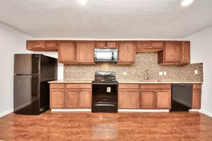 5521 Southlea St, Houston, TX 77033 - Photo 6