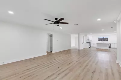 1623 Fawnhope Drive, Houston, TX 77008 - Photo 10
