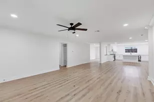 1623 Fawnhope Dr, Houston, TX 77008 - Photo 10