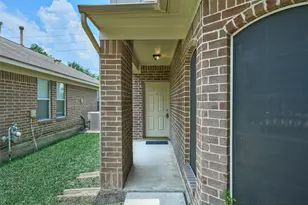18534 Alemarble Oak St, Cypress, TX 77429 - Photo 4