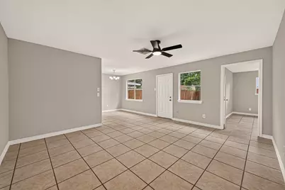 8607 Valley Forest Drive, Houston, TX 77078 - Photo 4