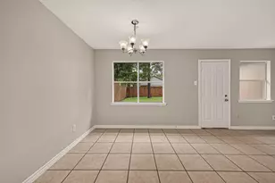 8607 Valley Forest Dr, Houston, TX 77078 - Photo 8