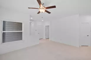 5263 Celestial Ct, Iowa Colony, TX 77583 - Photo 10