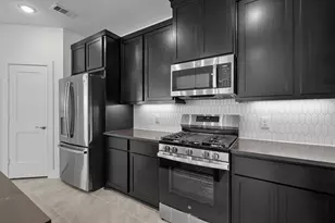 5263 Celestial Ct, Iowa Colony, TX 77583 - Photo 14