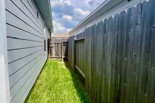 10819 Prickly Ash Dr, Tomball, TX 77375 - Photo 32