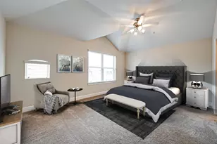2710 Hullsmith Dr, Houston, TX 77063 - Photo 4