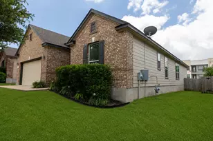 5817 Sardinia Dr, Round Rock, TX 78665 - Photo 2