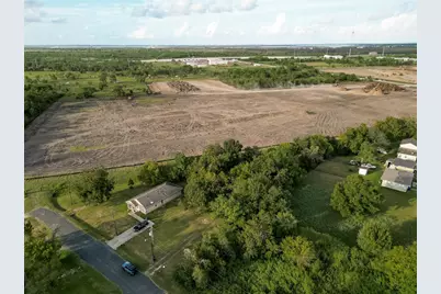 410 Bates Street, Texas City, TX 77591 - Photo 14