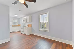 909 28th St, Galveston, TX 77550 - Photo 4