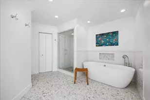 999 S Post Oak Ln, Houston, TX 77056 - Photo 22