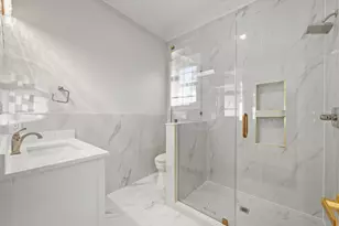 1831 Tattenhall Dr, Houston, TX 77008 - Photo 38