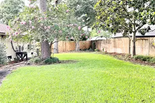 1022 Oak Leaf St, La Porte, TX 77571 - Photo 44