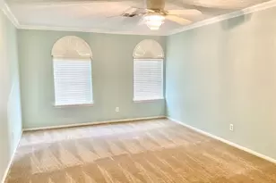 1022 Oak Leaf St, La Porte, TX 77571 - Photo 36