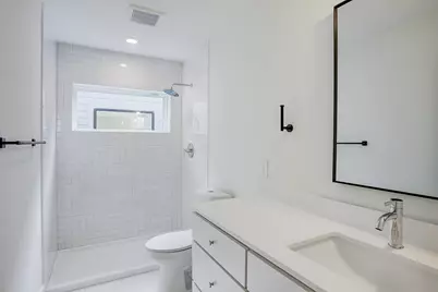 7407 Rusk Street #A, Houston, TX 77011 - Photo 14