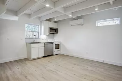 7407 Rusk Street #A, Houston, TX 77011 - Photo 18
