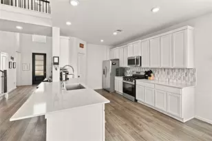 2203 Toyhill Fls Ln, League City, TX 77573 - Photo 4