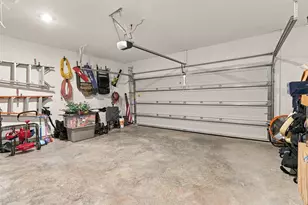 2203 Toyhill Fls Ln, League City, TX 77573 - Photo 28