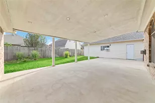 11108 Dawson Rd, Pearland, TX 77584 - Photo 8