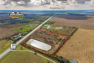 10212 Hwy 35, Liverpool, TX 77577 - Photo 14