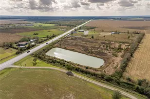 10212 Hwy 35, Liverpool, TX 77577 - Photo 8