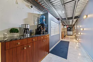 917 Main St, Houston, TX 77002 - Photo 38