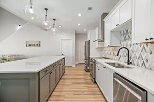 178 Connelley Ln, Port O Connor, TX 77982 - Photo 10