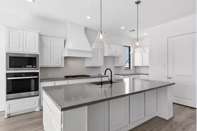 10271 Bluegill Crest Drive, Willis, TX 77318 - Photo 4